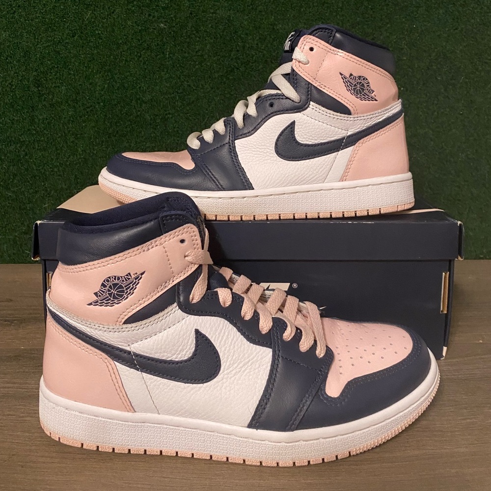 Jordan 1 Retro High ‘Atmosphere’ Size 8 - Picture 5 of 10
